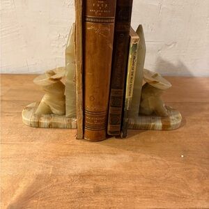 Elegant Onyx Bookends